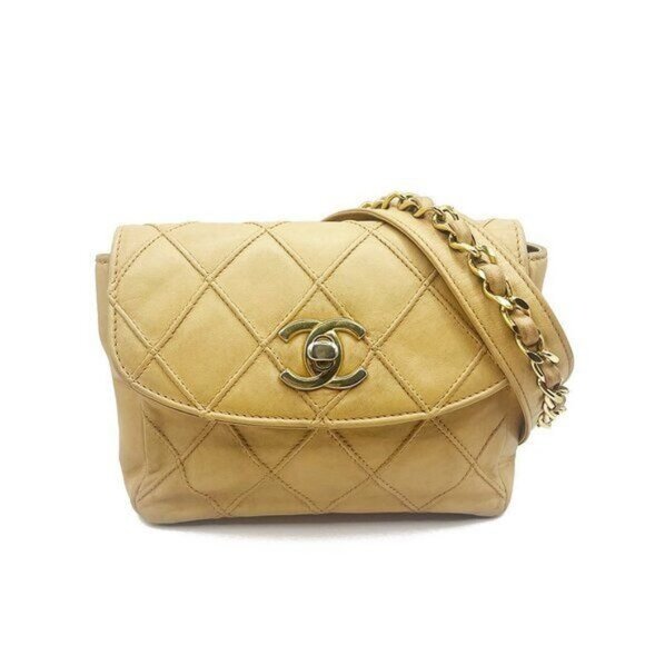 CHANEL Handbags - Authentic CHANEL CC Vintage Matelasse Lambskin Waist Pouch Bum Bag Leather Beige